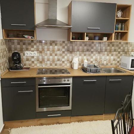 Lili Apartman Harkány Exterior foto