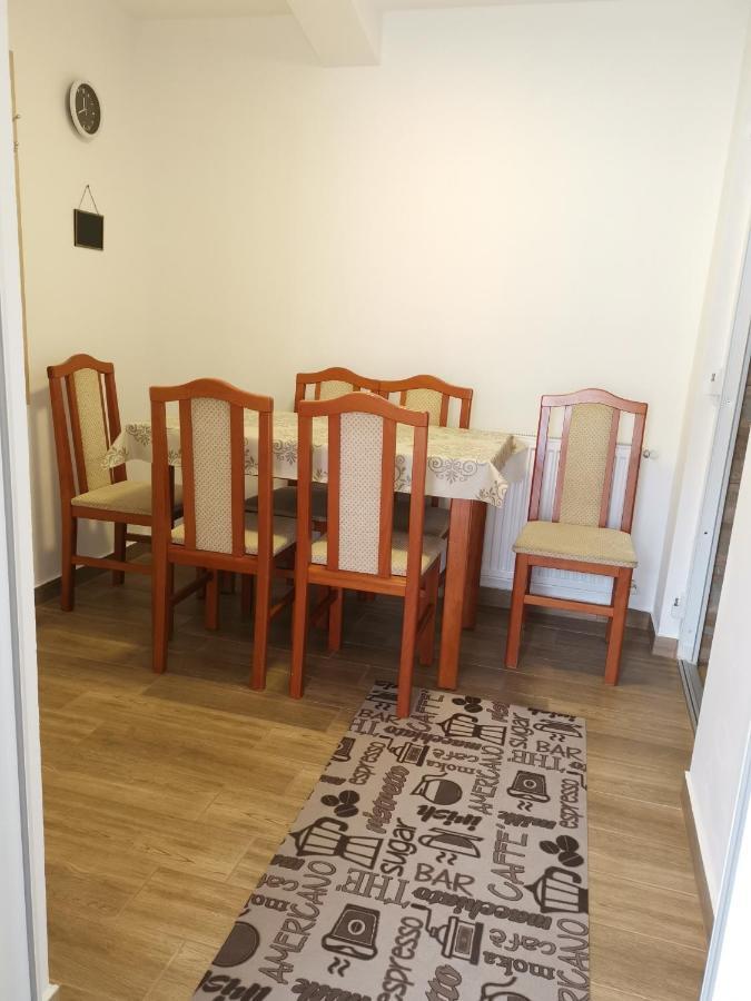 Lili Apartman Harkány Exterior foto