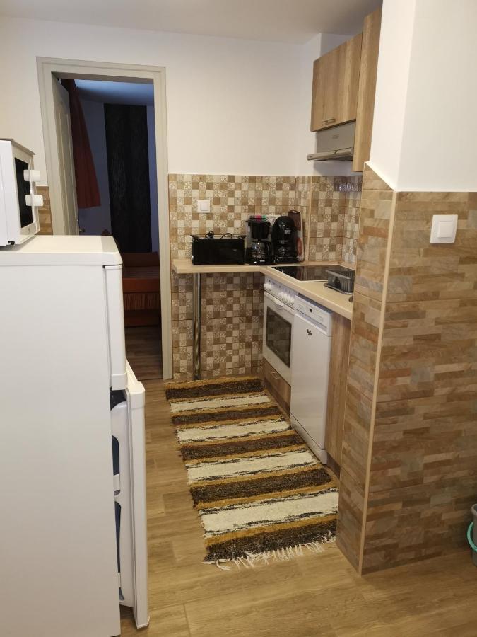 Lili Apartman Harkány Exterior foto