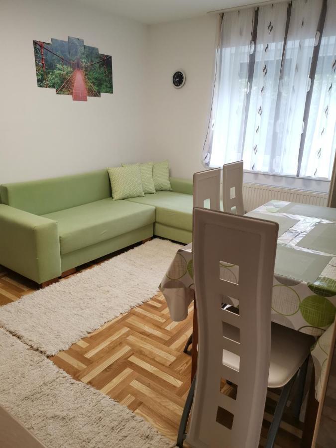 Lili Apartman Harkány Exterior foto